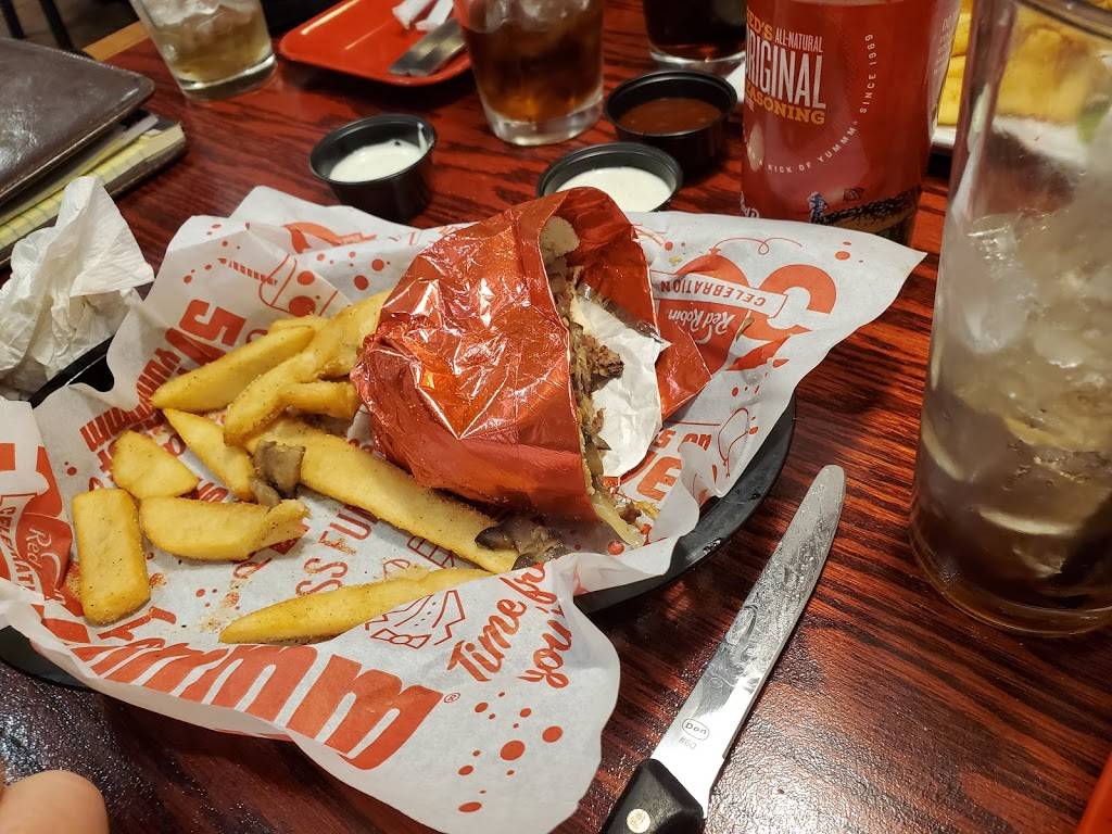 Red Robin Gourmet Burgers and Brews | restaurant | 401 E Dimond Blvd, Anchorage, AK 99515, USA | 9075224321 OR +1 907-522-4321