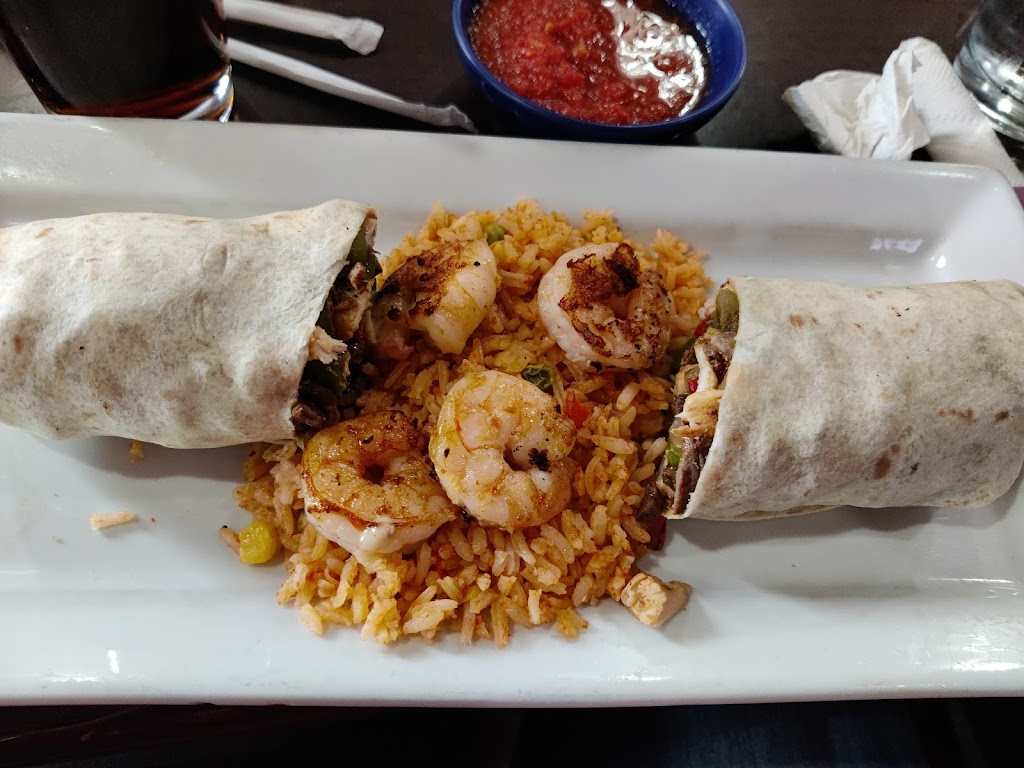 Rubens Mexican Grill | restaurant | 915 W Douglas Ave, Wichita, KS 67213, USA | 3162608045 OR +1 316-260-8045