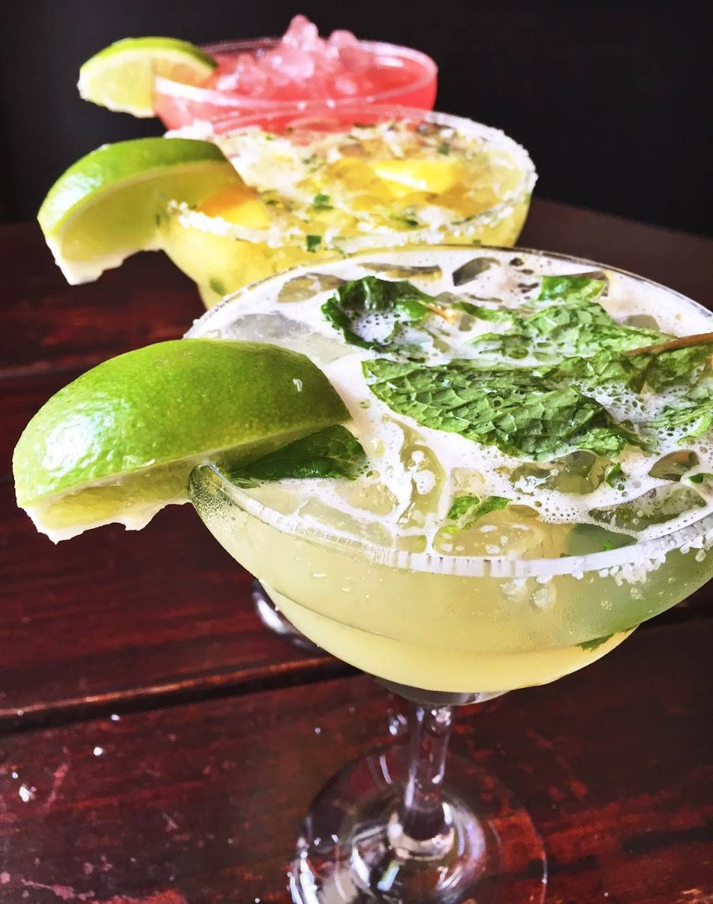 La Casita | restaurant | 8400 Oak St, New Orleans, LA 70118, USA | 5048269913 OR +1 504-826-9913