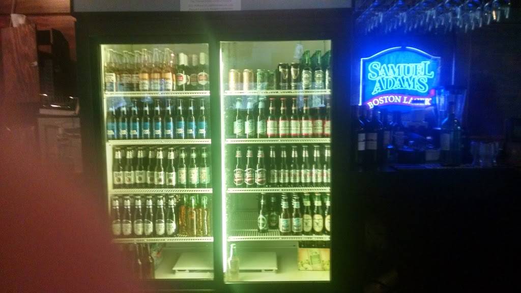 Coconutz Sportz Bar | restaurant | 40 Folly Field Rd, Hilton Head Island, SC 29928, USA | 8438420043 OR +1 843-842-0043