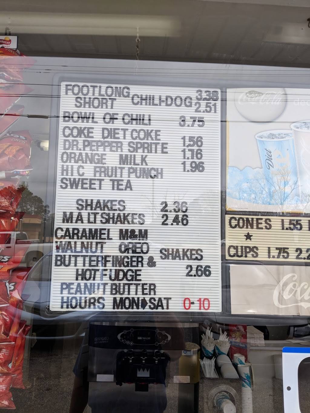 Mrs. Storys Dairy Bar | restaurant | 1900 Pepperell Pkwy, Opelika, AL 36801, USA | 3347491719 OR +1 334-749-1719