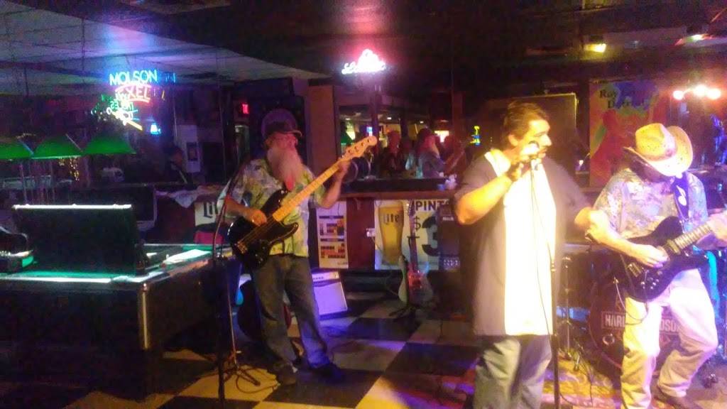 M3 Gratiot Pub | restaurant | 34005 S Gratiot Ave, Clinton Twp, MI 48035, USA | 5868680329 OR +1 586-868-0329