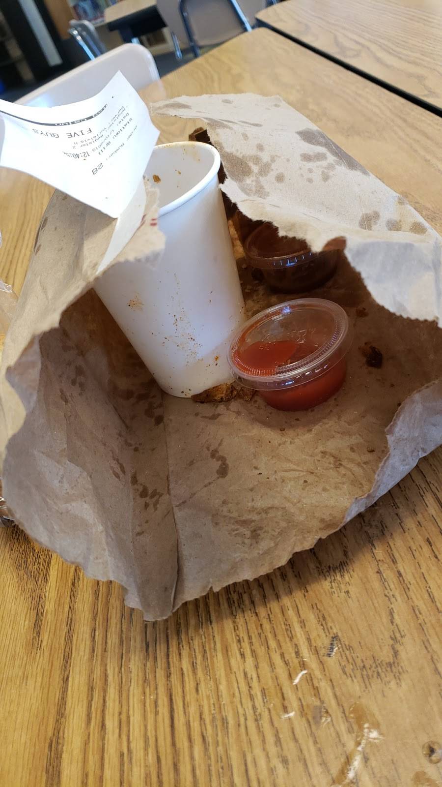 Five Guys | meal takeaway | 507 Quince Orchard Rd, Gaithersburg, MD 20878, USA | 2409126745 OR +1 240-912-6745