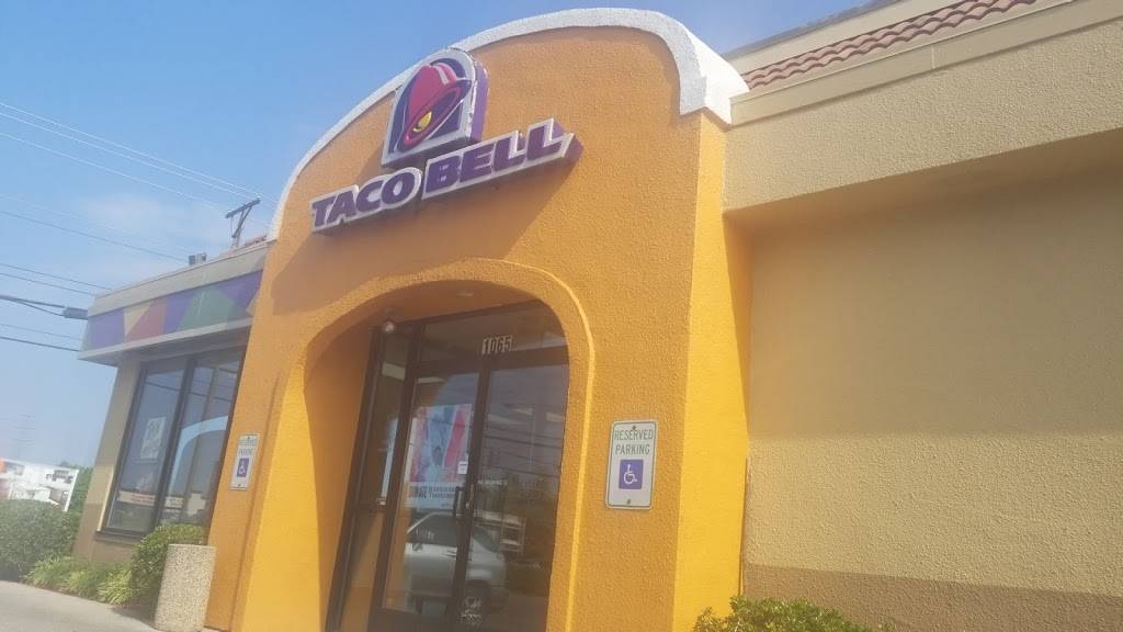 Taco Bell | meal takeaway | 1065 E New Circle Rd, Lexington, KY 40505, USA | 8592316486 OR +1 859-231-6486