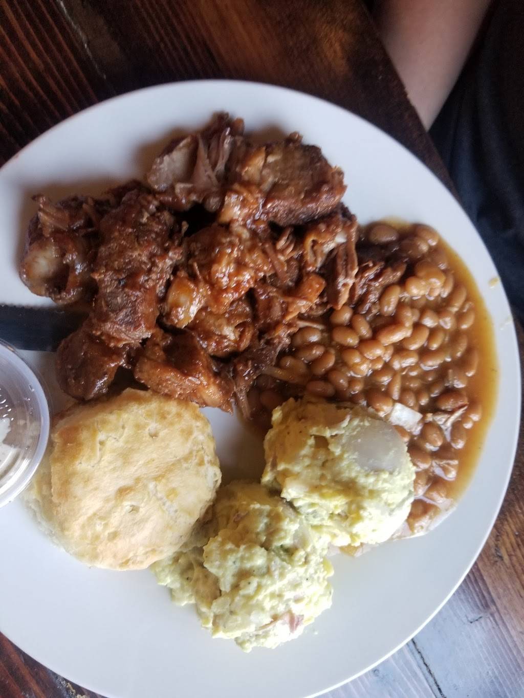 Hen House Cafe | restaurant | 613 W Broadway St #2407, Okemah, OK 74859, USA | 9186232501 OR +1 918-623-2501