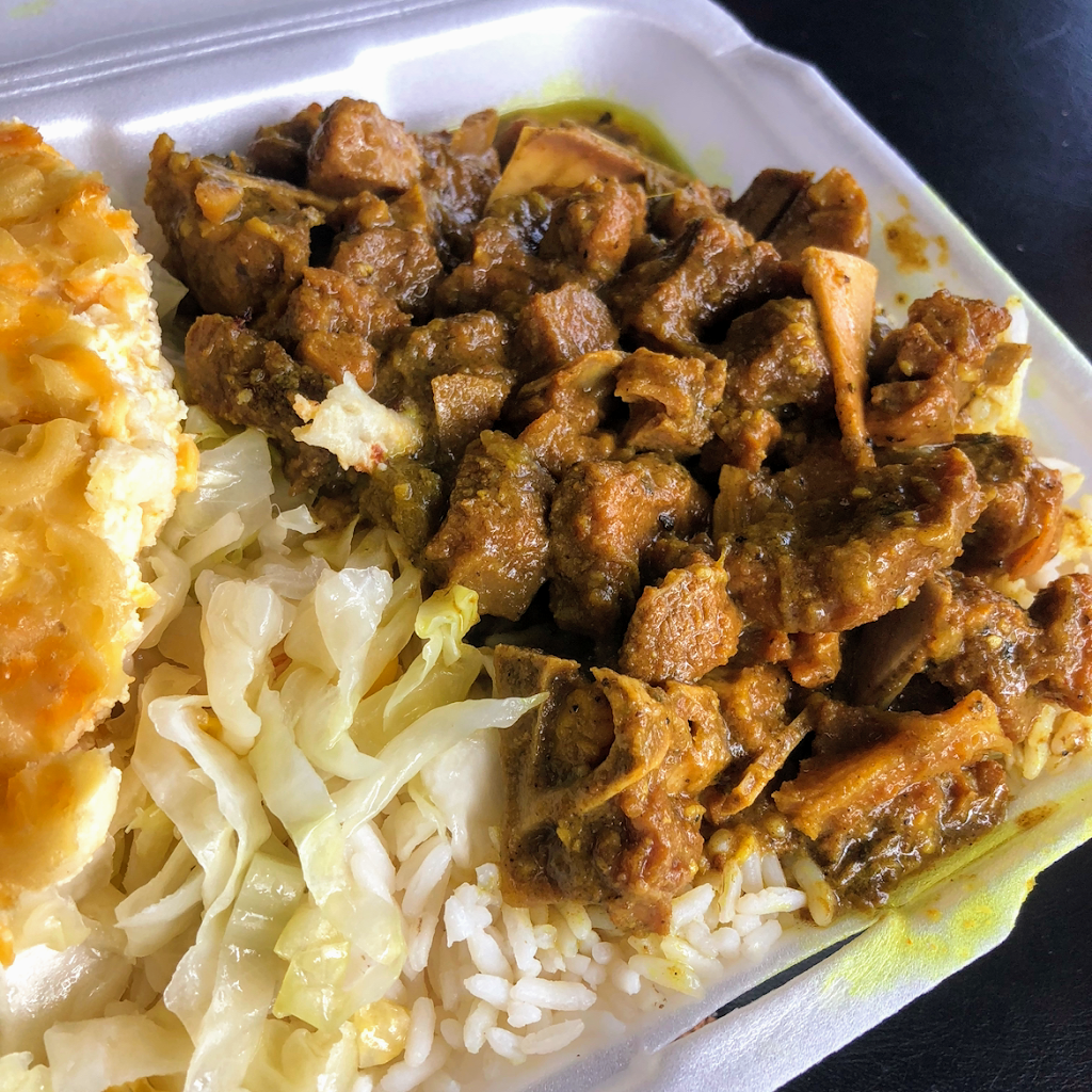 B’s Island Kitchen | restaurant | 6016 N 40th St, Tampa, FL 33610, USA | 8132381500 OR +1 813-238-1500