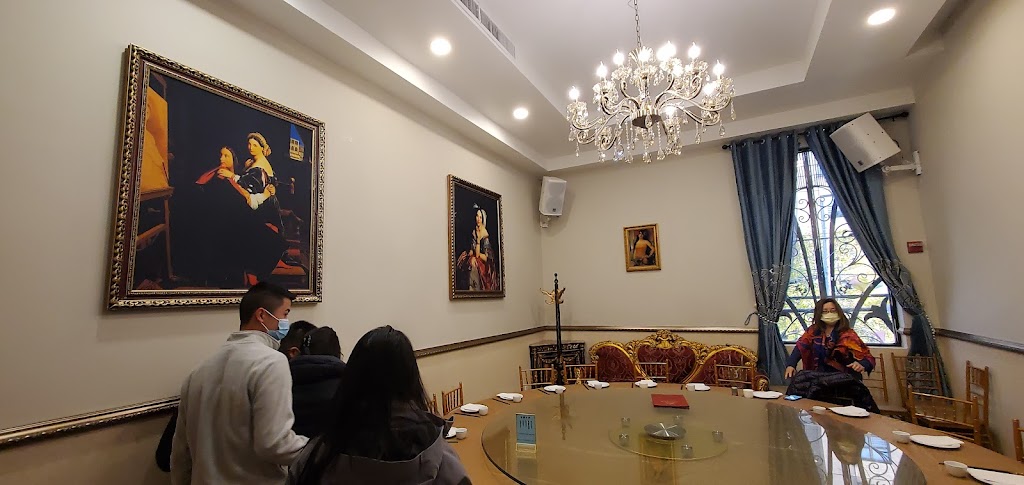 Crown One | restaurant | 34-20 Linden Pl, Queens, NY 11354, USA | 7187990568 OR +1 718-799-0568