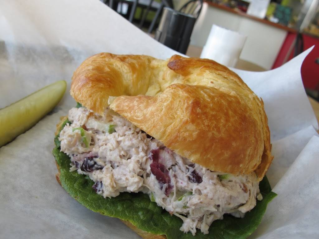 Green Light Cafe | meal takeaway | 1603 Specht Point Rd, Fort Collins, CO 80525, USA | 9702215902 OR +1 970-221-5902