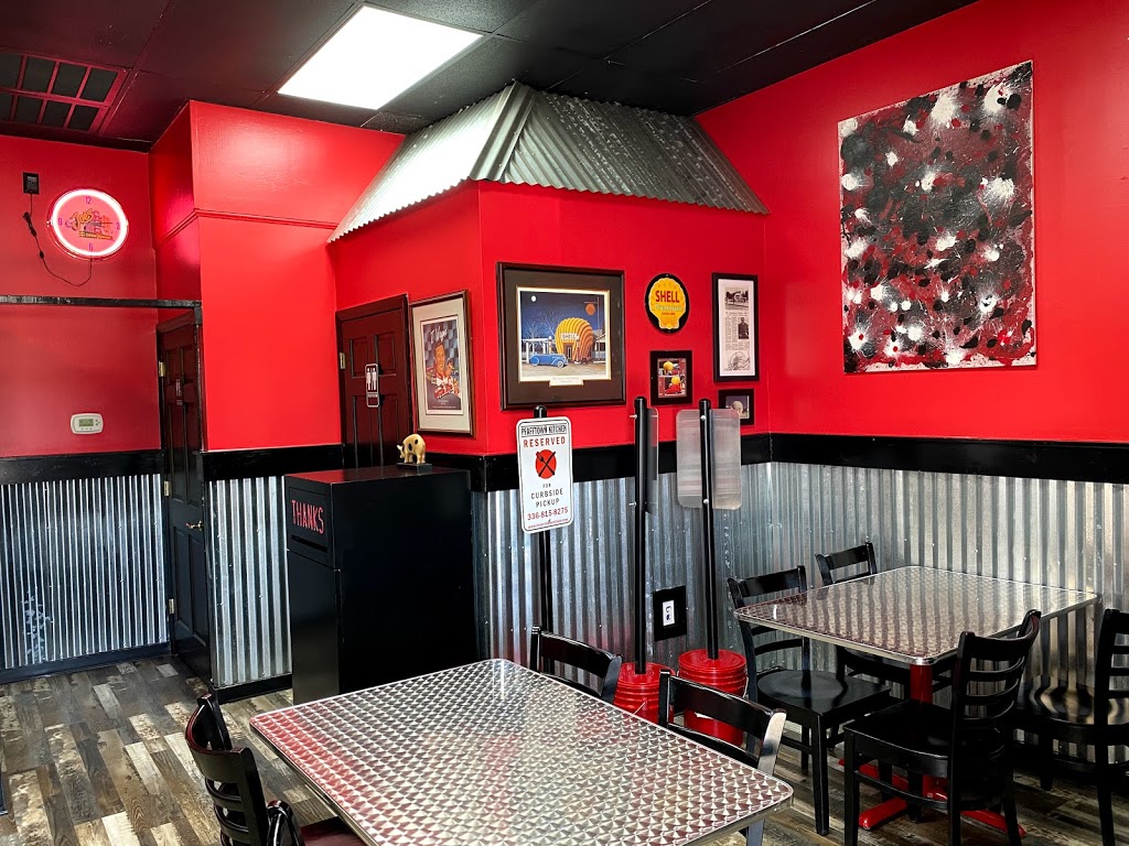 Pfafftown Kitchen | restaurant | 4683 Yadkinville Rd, Pfafftown, NC 27040, USA | 3368158275 OR +1 336-815-8275