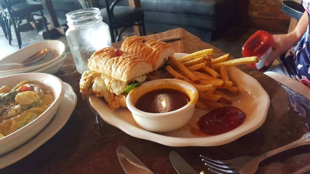 Zesti | restaurant | 130 E Capitol Dr, Hartland, WI 53029, USA | 2623673333 OR +1 262-367-3333