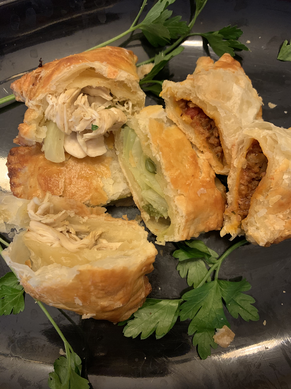 Bibis Patties | restaurant | 9150 Windy Creek Dr, Columbus, OH 43240, USA | 6147239190 OR +1 614-723-9190