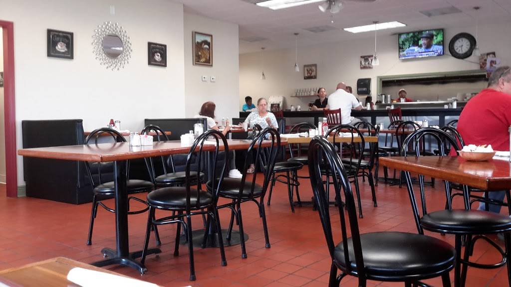 Gabys Family Restaurant | restaurant | 4890 122nd Ave N, Clearwater, FL 33762, USA | 7275617400 OR +1 727-561-7400