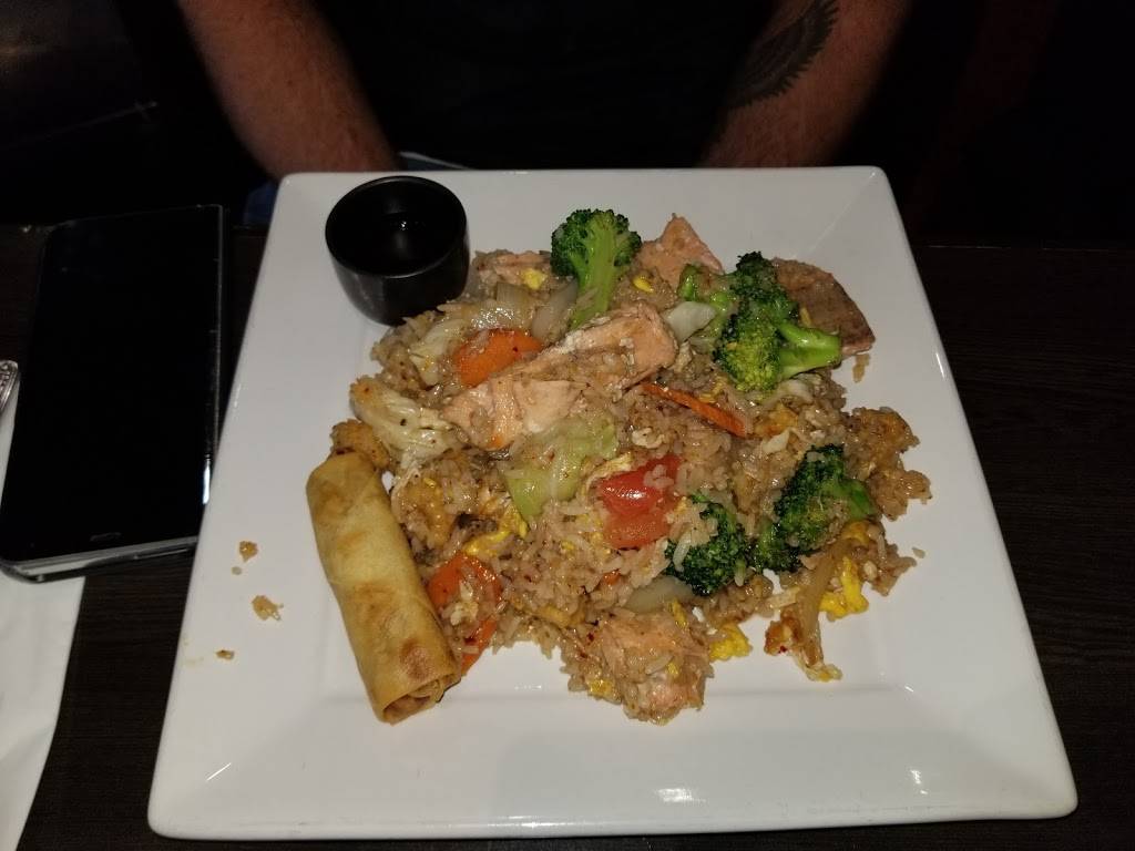 Thai Basil | restaurant | 4550 E Cactus Rd G28, Phoenix, AZ 85032, USA | 6027880899 OR +1 602-788-0899