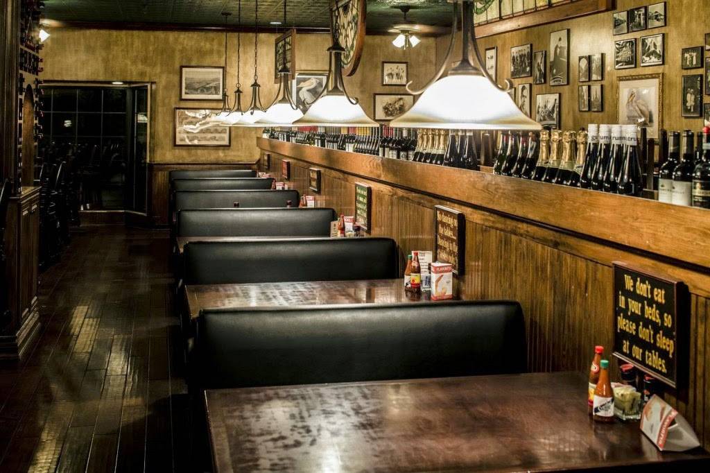 Crescent City Grill | restaurant | 3810 Hardy St, Hattiesburg, MS 39402, USA | 6012640656 OR +1 601-264-0656