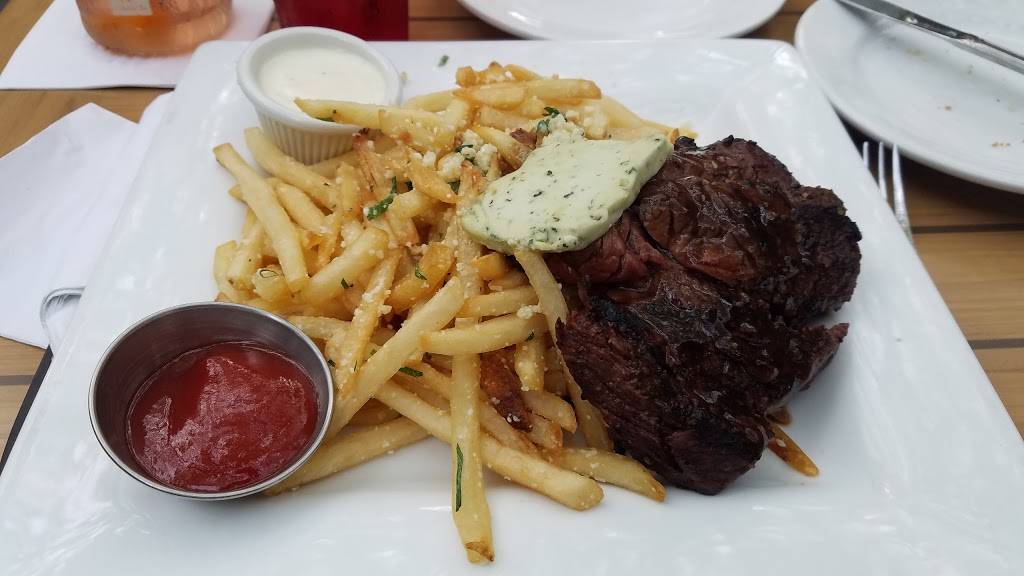 The Blarney Stone | restaurant | 1505 Dorchester Ave, Dorchester, MA 02122, USA | 6174368223 OR +1 617-436-8223