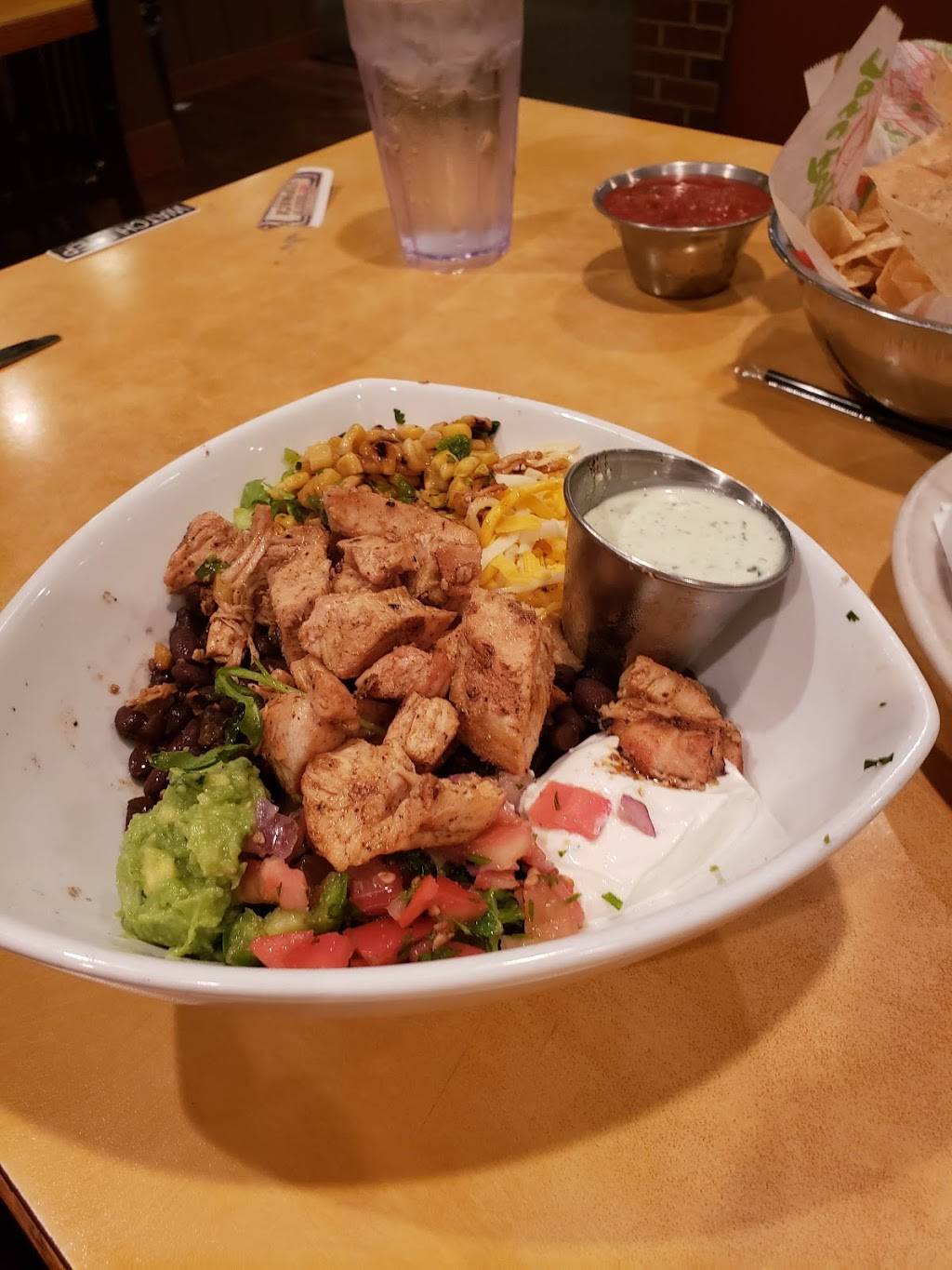 Jose Peppers Mexican Restaurant | restaurant | 1667 NE Douglas St, Lees Summit, MO 64086, USA | 8162469555 OR +1 816-246-9555