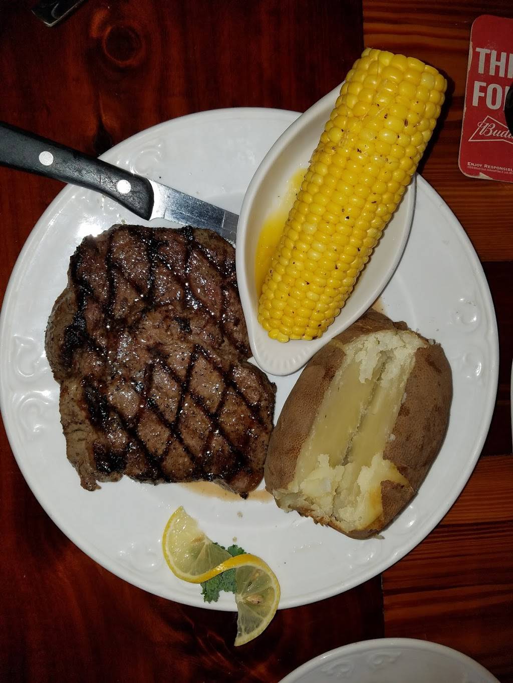 Cherrys Seafood & Steak | restaurant | 408 N Main St, Trenton, FL 32693, USA | 3524631212 OR +1 352-463-1212