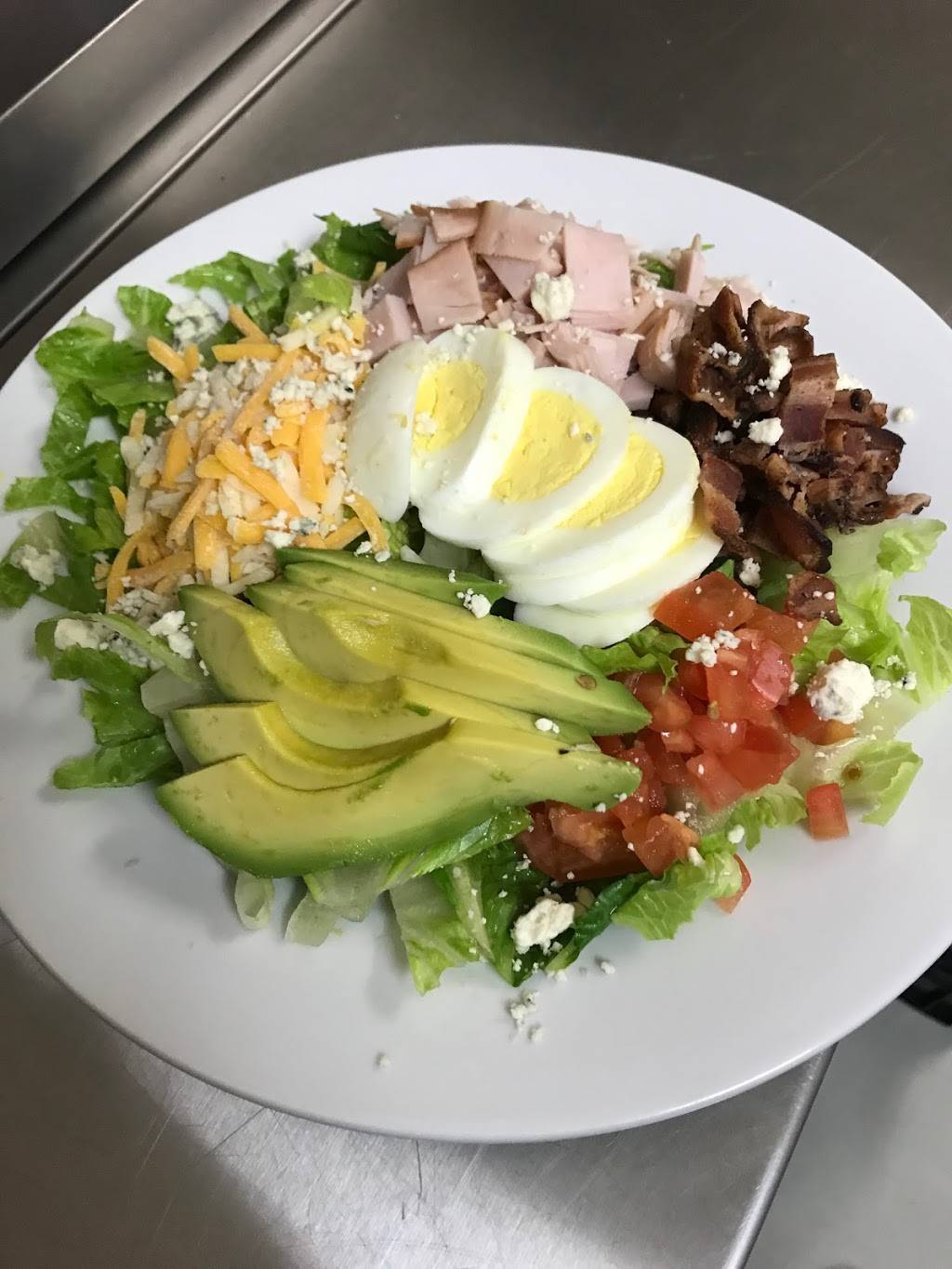 Crossbar Restaurant & Canteen | restaurant | 300 W Lincoln Ave, Anaheim, CA 92805, USA | 7142154854 OR +1 714-215-4854