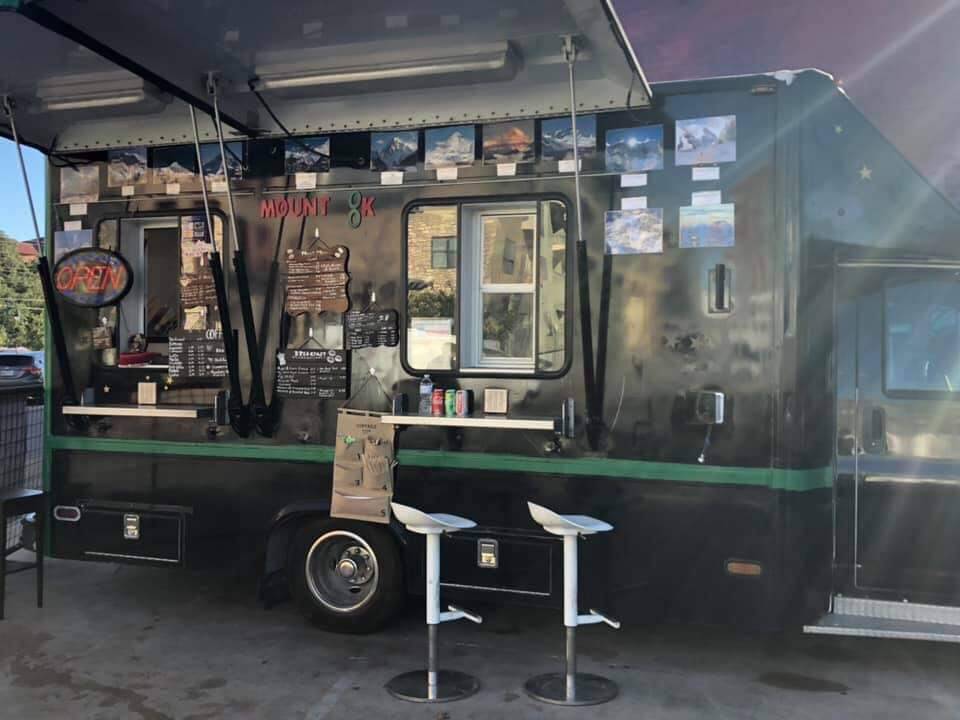 Mount 8k | restaurant | 2718 Guadalupe St, Austin, TX 78705, USA | 5129643737 OR +1 512-964-3737