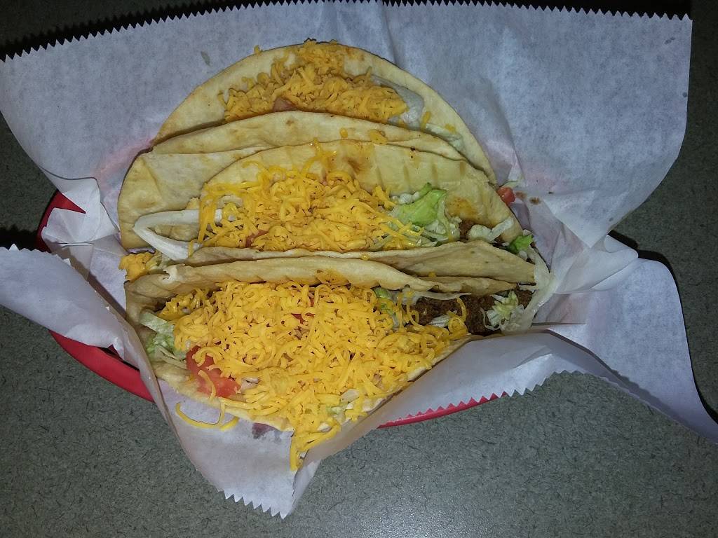 Rudys Tacos | restaurant | 4703, 2716 18th Ave, Rock Island, IL 61201, USA | 3097941678 OR +1 309-794-1678