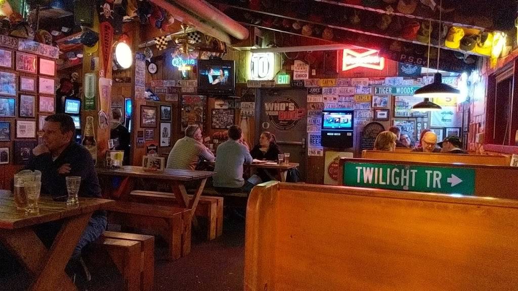 Corner Saloon | restaurant | 2509 SW Borland Rd, Tualatin, OR 97062, USA | 5036382523 OR +1 503-638-2523