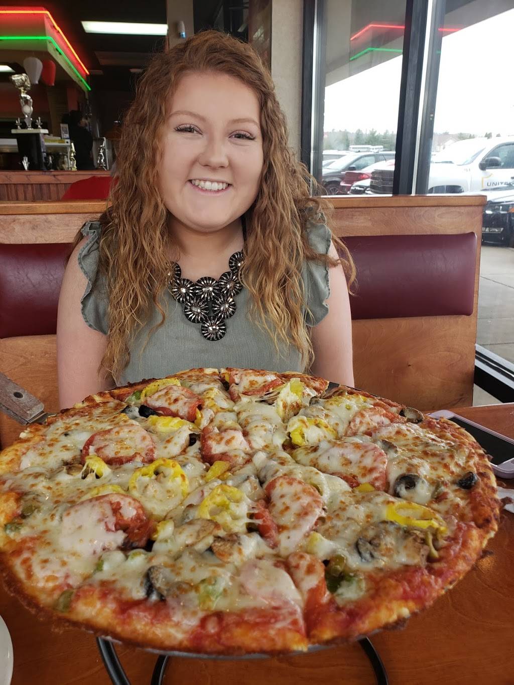 Bearnos Little Sicily Pizza | restaurant | 3002 Charlestown Crossing, New Albany, IN 47150, USA | 8129497914 OR +1 812-949-7914