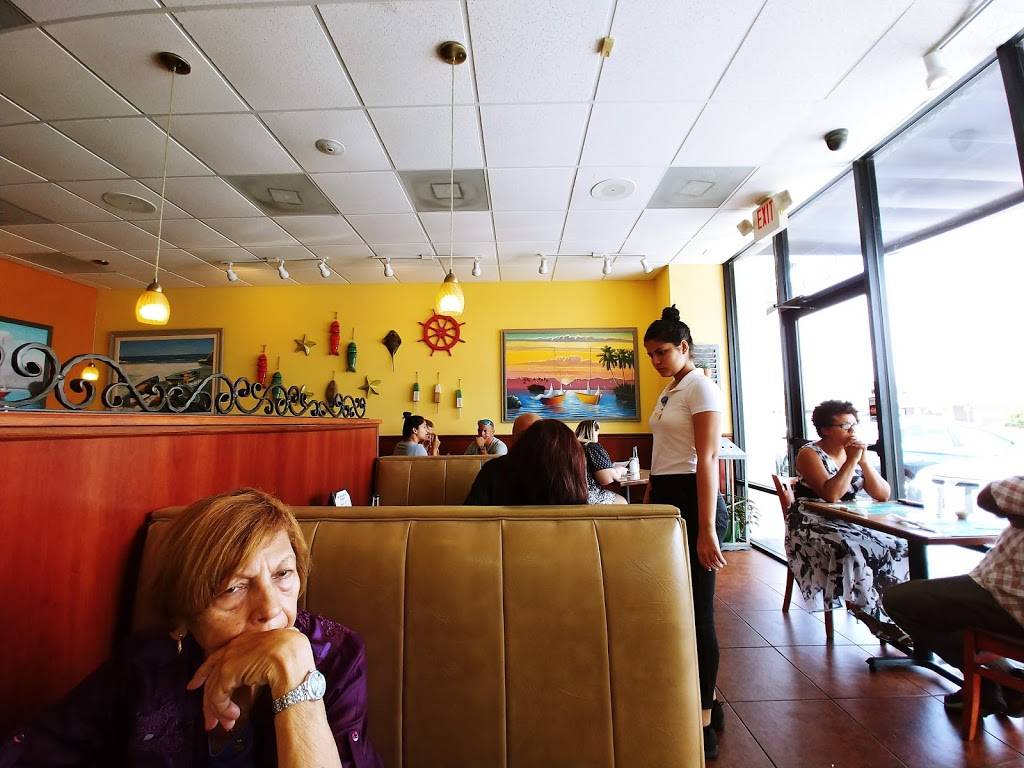 Maracas Restaurant | restaurant | 3271 S John Young Pkwy, Kissimmee, FL 34746, USA | 4073443500 OR +1 407-344-3500