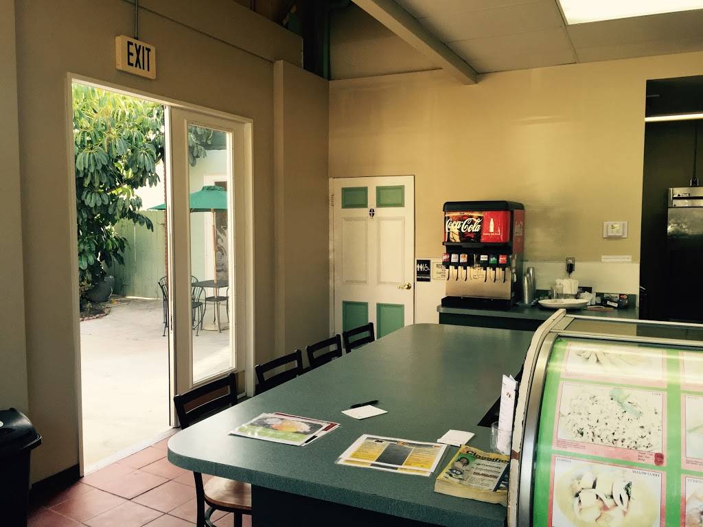 Woodlands Cafe | restaurant | 2527 Canada Blvd, Glendale, CA 91208, USA | 8185490537 OR +1 818-549-0537