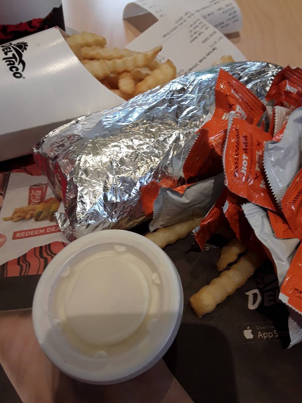 Del Taco | meal takeaway | 40465 Alta Murieta Drive, Murrieta, CA 92563, USA | 9516770819 OR +1 951-677-0819