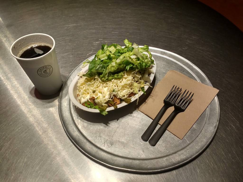 Chipotle Mexican Grill | restaurant | 7600 Old Georgetown Rd, Bethesda, MD 20814, USA | 3019079077 OR +1 301-907-9077