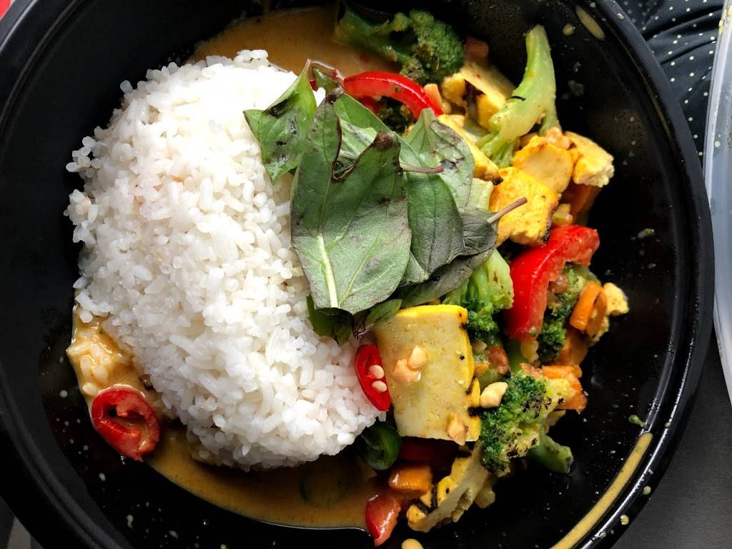 Bangkok Buri | restaurant | 300 Earl Grey Dr, Kanata, ON K2T 1C1, Canada | 6135951112 OR +1 613-595-1112