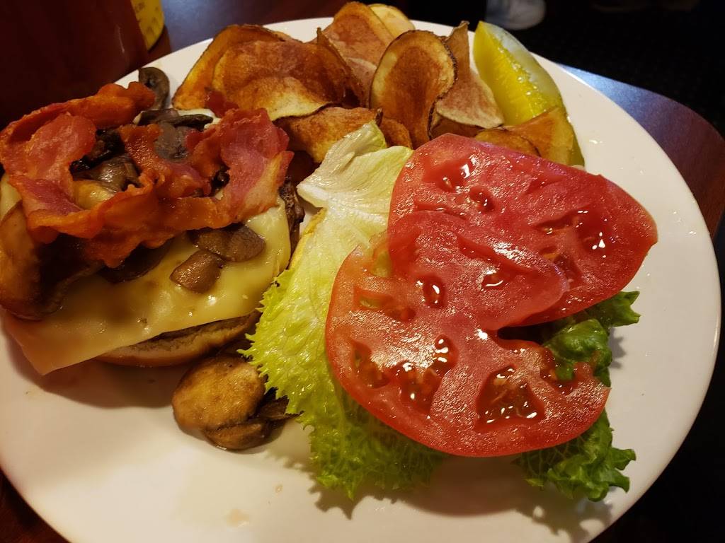 Bobs Train | restaurant | 2211 Fruitville Rd, Sarasota, FL 34237, USA | 9413215643 OR +1 941-321-5643