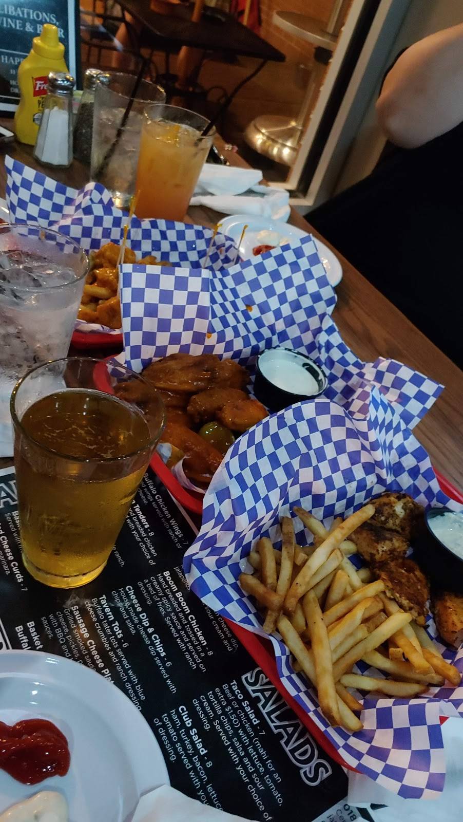 Tavern 018 | restaurant | 8130 Macon Station #106, Cordova, TN 38018, USA | 9013215949 OR +1 901-321-5949