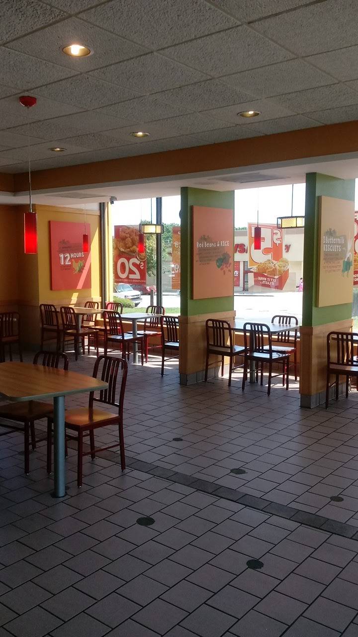 Popeyes Louisiana Kitchen | restaurant | 6642 Belair Rd, Baltimore, MD 21206, USA | 4104444377 OR +1 410-444-4377