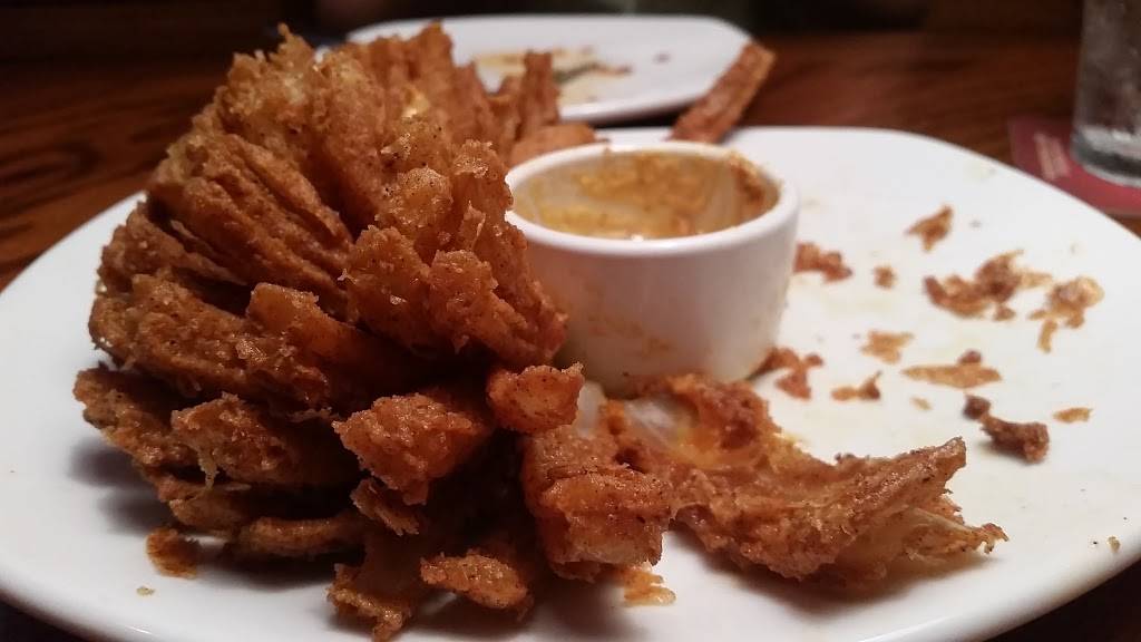 Outback Steakhouse | restaurant | 3121 Albert Lankford Dr, Lynchburg, VA 24501, USA | 4348473646 OR +1 434-847-3646