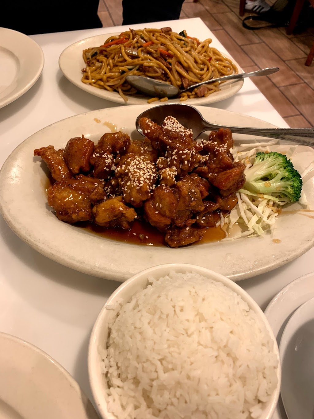 Chinatown Garden | restaurant | 618 H St NW, Washington, DC 20001, USA | 2027378887 OR +1 202-737-8887