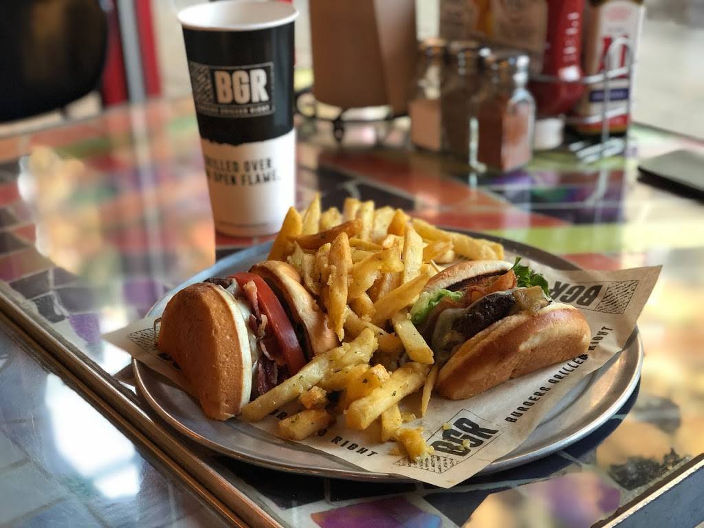 BGR The Burger Joint | restaurant | 229 Boardwalk Pl, Gaithersburg, MD 20878, USA | 3015697086 OR +1 301-569-7086