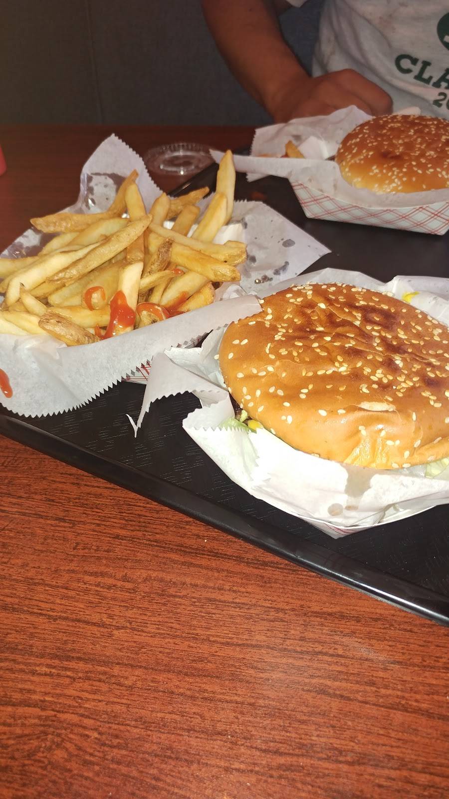 Wingstop | restaurant | 5326 N Port Washington Rd, Glendale, WI 53217, USA | 4147639818 OR +1 414-763-9818