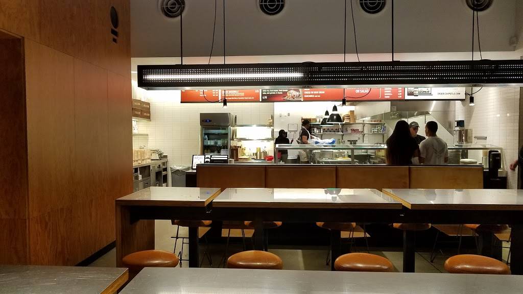 Chipotle Mexican Grill | restaurant | 133 Margie Dr Ste 500, Warner Robins, GA 31093, USA | 4789530518 OR +1 478-953-0518