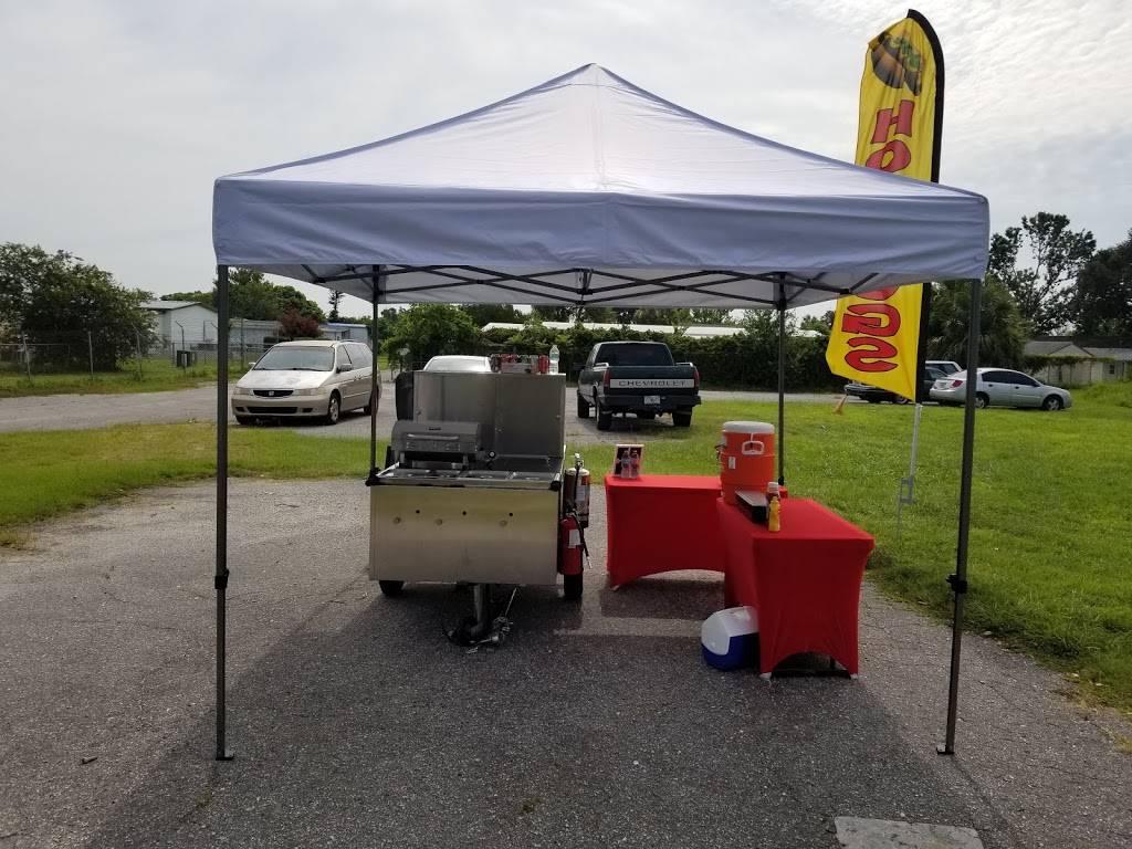 Pee Wees Rockin Dogs | meal takeaway | 2859 Holster Way, Orlando, FL 32822, USA | 4079562338 OR +1 407-956-2338