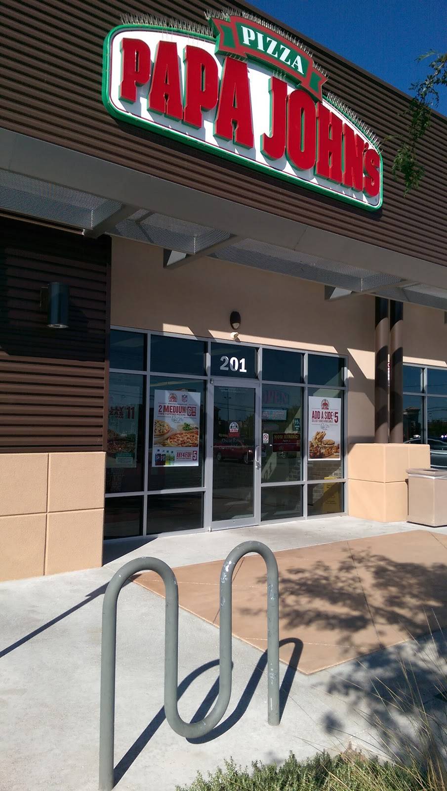 Papa Johns Pizza | restaurant | 12371 Edgemere Blvd, El Paso, TX 79938, USA | 9158490802 OR +1 915-849-0802