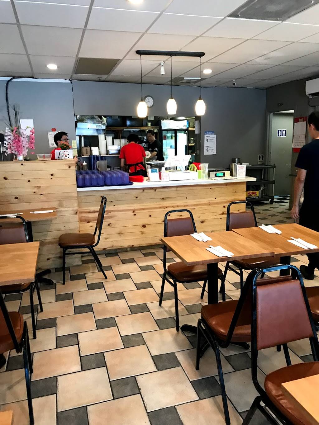 Xian Noodles | restaurant | 5259 The Ave, Seattle, WA 98105, USA | 2065228888 OR +1 206-522-8888