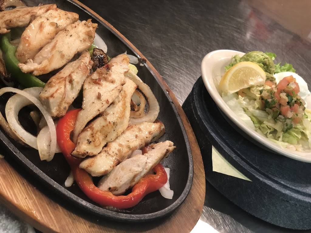 Richies Grill & Cafe | restaurant | 301 E Coke Rd, Winnsboro, TX 75494, USA | 9033426396 OR +1 903-342-6396