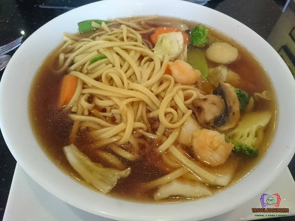 Lovers Egg Roll | restaurant | 13465 Inwood Rd, Dallas, TX 75244, USA | 9724908886 OR +1 972-490-8886