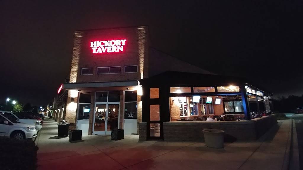 Hickory Tavern | restaurant | 2005 E Arbors Dr, Charlotte, NC 28262, USA | 7042959001 OR +1 704-295-9001
