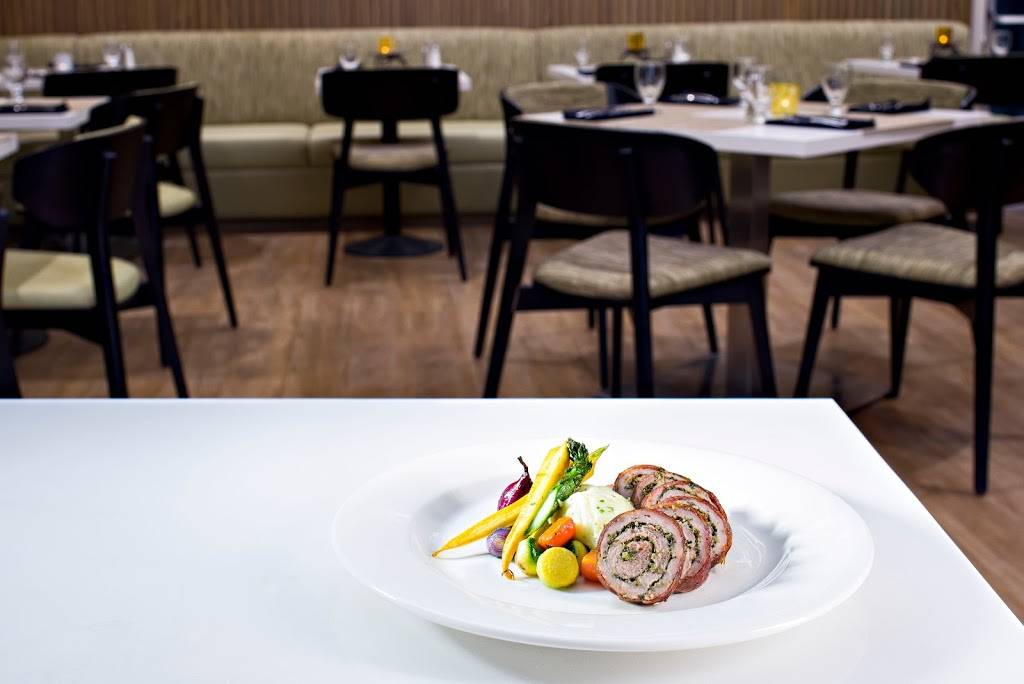 Memories Restaurant & Bar | restaurant | 19 Keith Ave, Collingwood, ON L9Y 5B4, Canada | 7054456600565 OR +1 705-445-6600 ext. 565