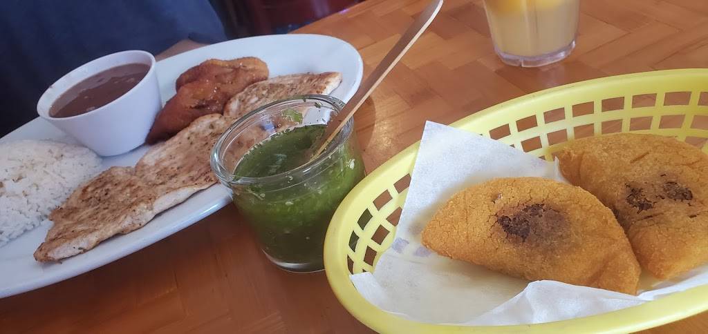 El Patio Colombian Restaurant | restaurant | 5416 S State Rd 7, Fort Lauderdale, FL 33314, USA | 9549908845 OR +1 954-990-8845