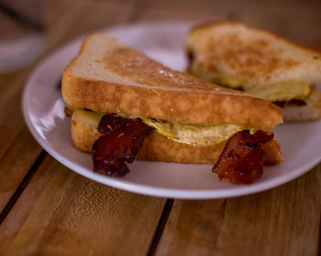 Ways & Means Oyster House | restaurant | 21022 CA-1 B140, Huntington Beach, CA 92648, USA | 7149604300 OR +1 714-960-4300