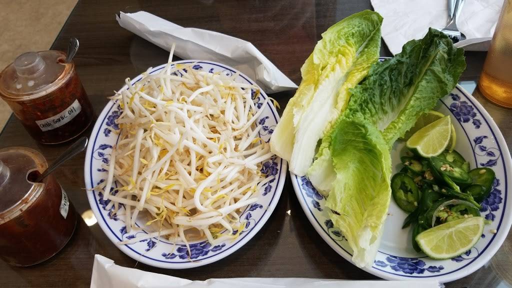 Hmongs Golden Egg Rolls | restaurant | 901 State St #110, La Crosse, WI 54601, USA | 6087820096 OR +1 608-782-0096