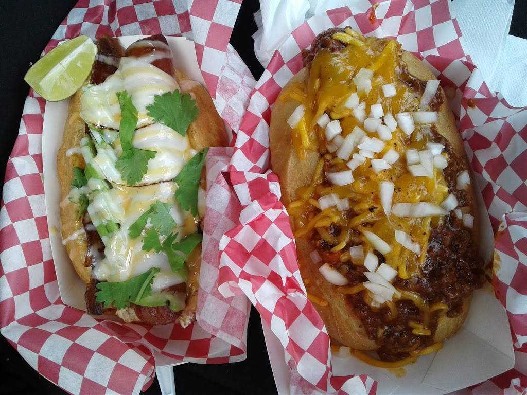 New South Hot Dog | restaurant | 5830 University Dr NW, Huntsville, AL 35806, USA | 2567835499 OR +1 256-783-5499